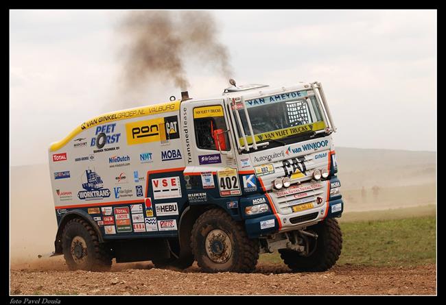 Dakar 2008: Jednou jsi nahoe a jednou dole - platilo i pro Loprais Tatra Team