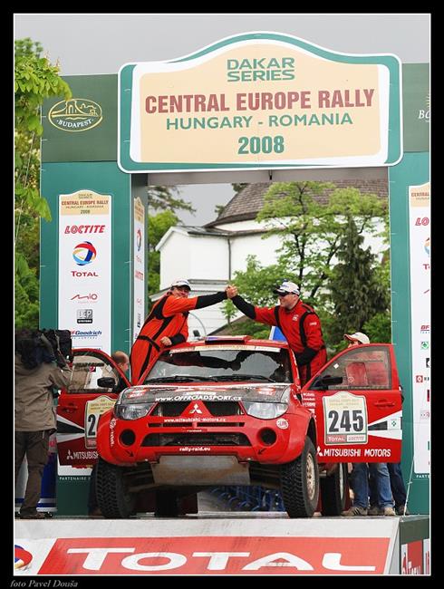Dakar 2008: Jednou jsi nahoře a jednou dole - platilo i pro Loprais Tatra Team