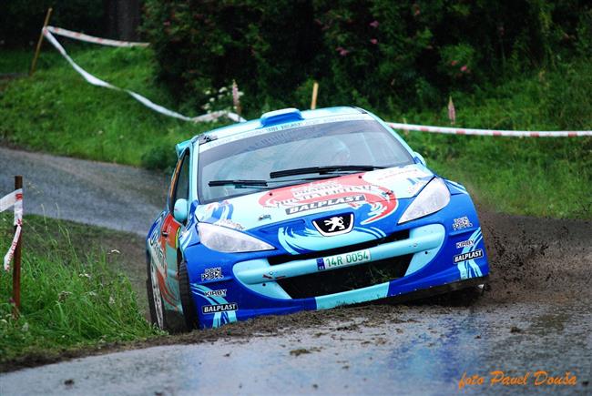 Navrátilec do soutěží David Komárek i  Igor Drotár v desítce na Horácké rallye 2009