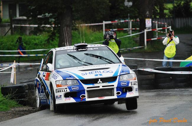 Navrtilec do sout David Komrek i  Igor Drotr v destce na Horck rallye 2009