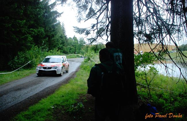 Navrátilec do soutěží David Komárek i  Igor Drotár v desítce na Horácké rallye 2009