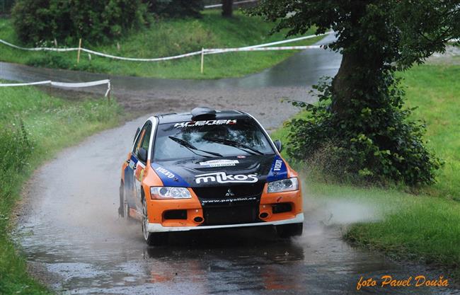 Navrátilec do soutěží David Komárek i  Igor Drotár v desítce na Horácké rallye 2009