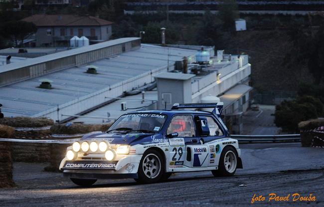 V Krumlov se za tden pojede tak tradin Rallylegend Show.