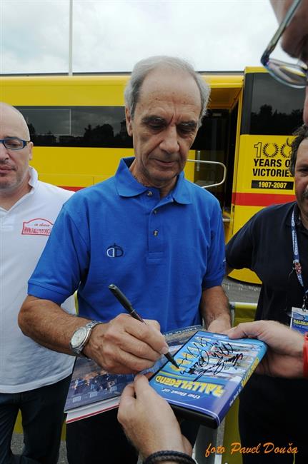 TUSCAN rallye plná krásných legendárních krasavců startuje.