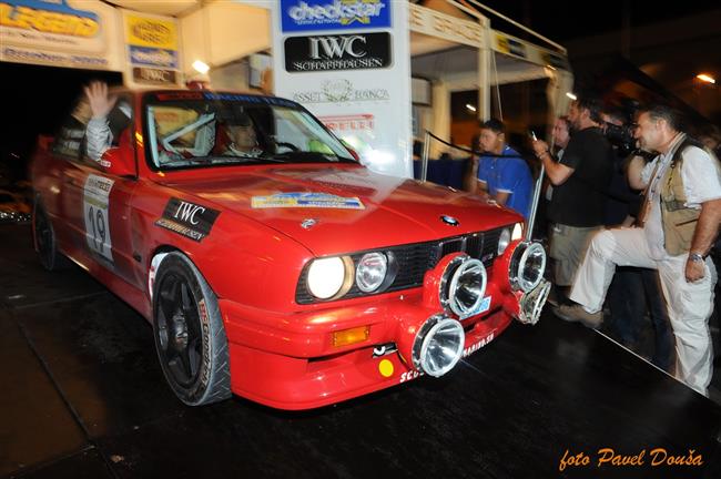 TUSCAN rallye plná krásných legendárních krasavců startuje.