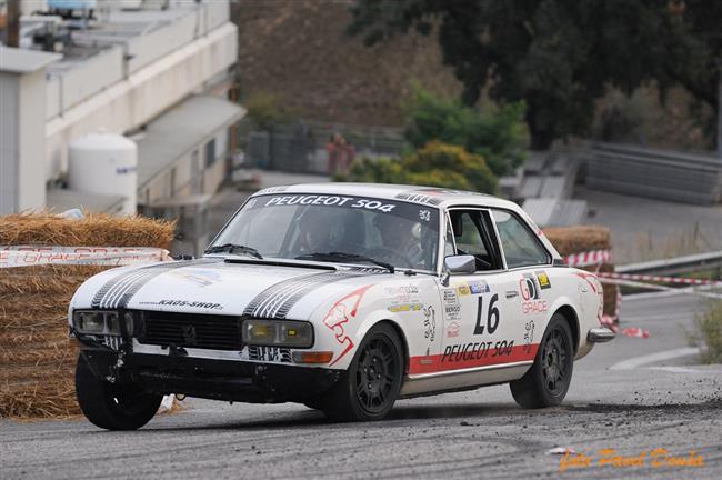 TUSCAN rallye plná krásných legendárních krasavců startuje.