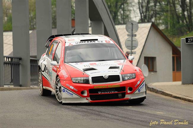 Luickm horm  nakonec dominoval Roman Odloilk s Xsarou WRC