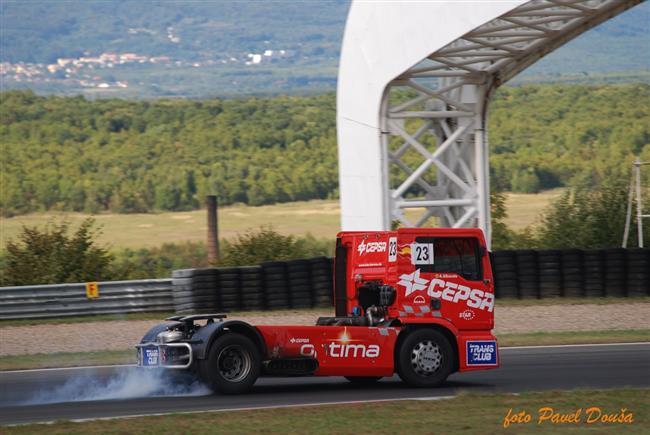 Prv  nyn: Vyel nov Truck Racing Magazine  pro fandy truck