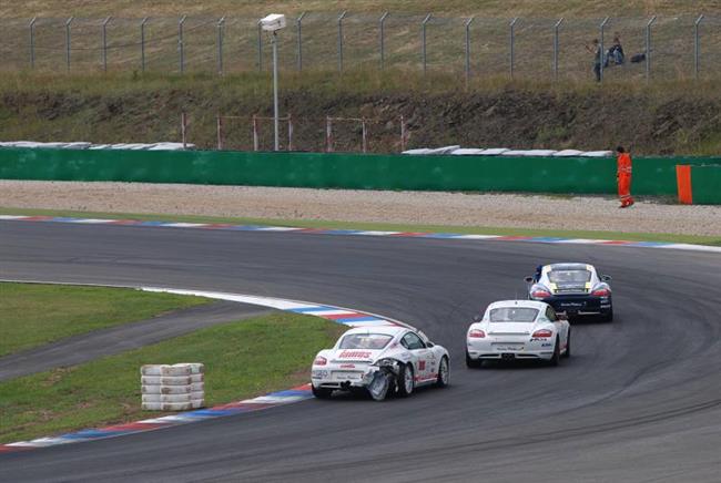 WTCC Brno 2008 objektivem Pavla Jelnka