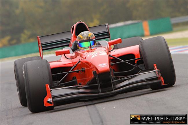 GP2,Porsche cup a Clio cup na brněnském autodromu,objektivem Pavla Pustějovského