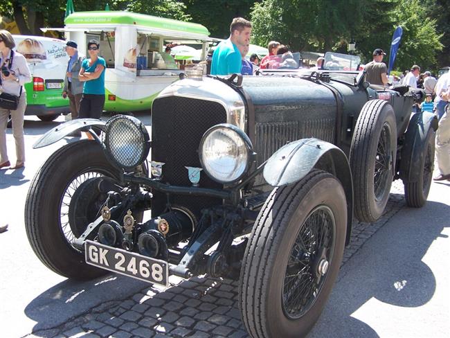 Zvod historickch vozidel Blokamensk okruh odstartuje na Jihlavsku
