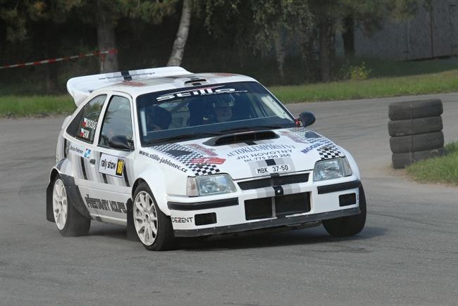 STILLO motorsport Ji GRIM a Radek NOVOSD na RALLYSHOW HRADEC KRLOV 2011 foto Lubo NOVOSD