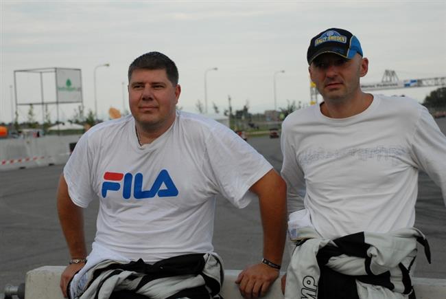 STILLO motorsport Ji GRIM a Radek NOVOSD na RALLYSHOW HRADEC KRLOV 2011 foto Lubo NOVOSD