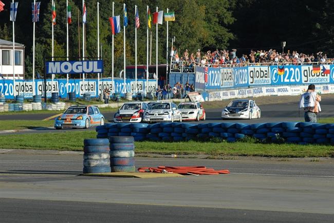 ALL-INKL.COM ME RALLYCROSS SOSNOV 2011 foto Lubo NOVOSD