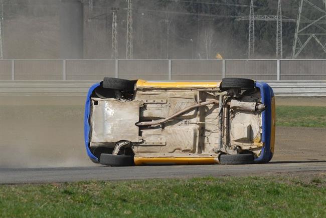 CRASH - Martin LORENZ - Sosnová, foto Luboš Novosád
