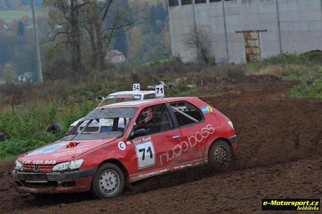 Leton premirov ronk autokrosovho zpolen na radeskm autodromu skonil