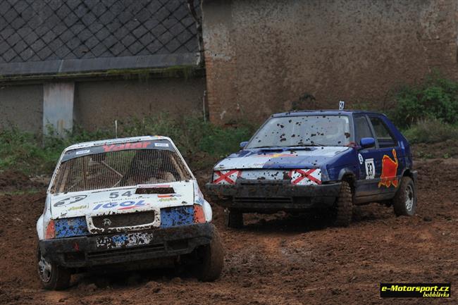 Autokrosové loučení se sezónou 2011 v Radouči objektivem Boba Hlávky