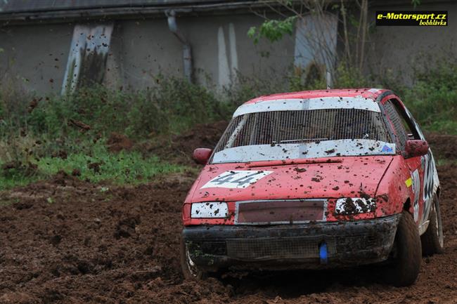 Autokrosové loučení se sezónou 2011 v Radouči objektivem Boba Hlávky