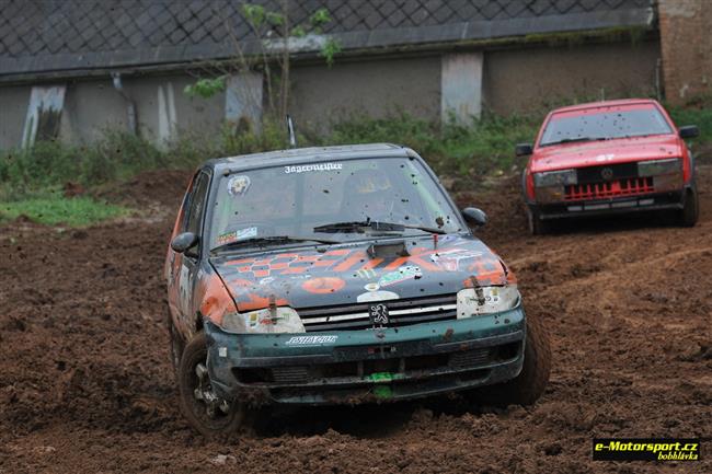 Autokrosové loučení se sezónou 2011 v Radouči objektivem Boba Hlávky