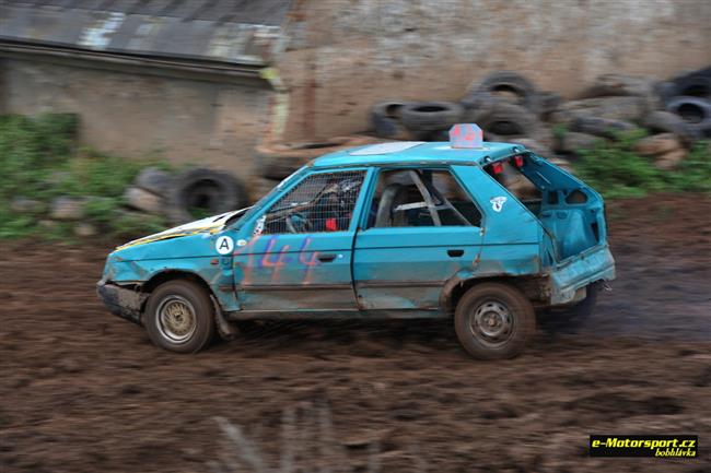 Autokrosov louen se seznou 2011 v Radoui objektivem Boba Hlvky