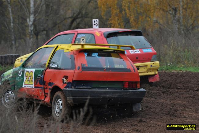 Autokrosové loučení se sezónou 2011 v Radouči objektivem Boba Hlávky