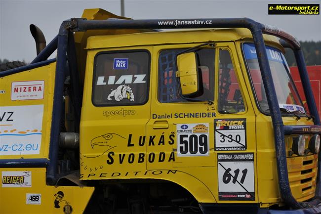 Autokrosové loučení se sezónou 2011 v Radouči objektivem Boba Hlávky