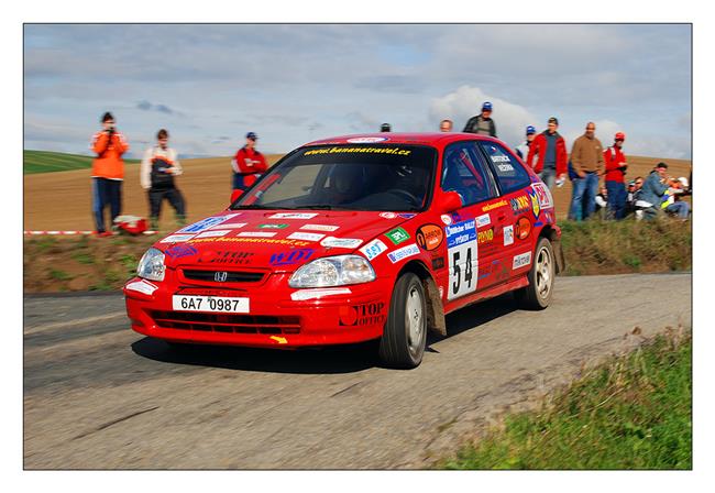 Rozmoklou - ale vydaenou -  vykovskou rally opanovaly Octavie WRC