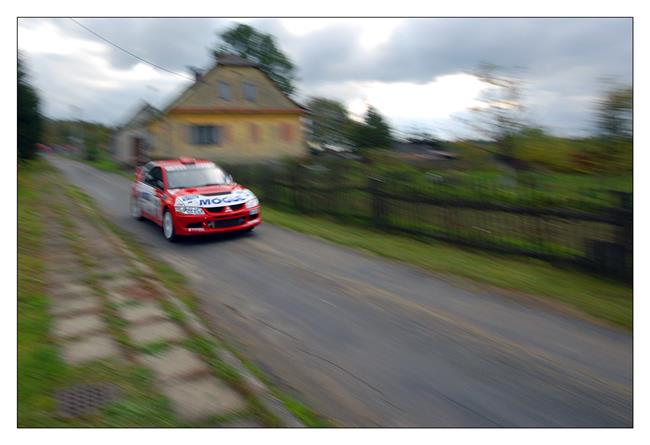 Honza Dohnal ve Vsetn s novou zbran - s Renaultem Clio S1600 po Petkovi !