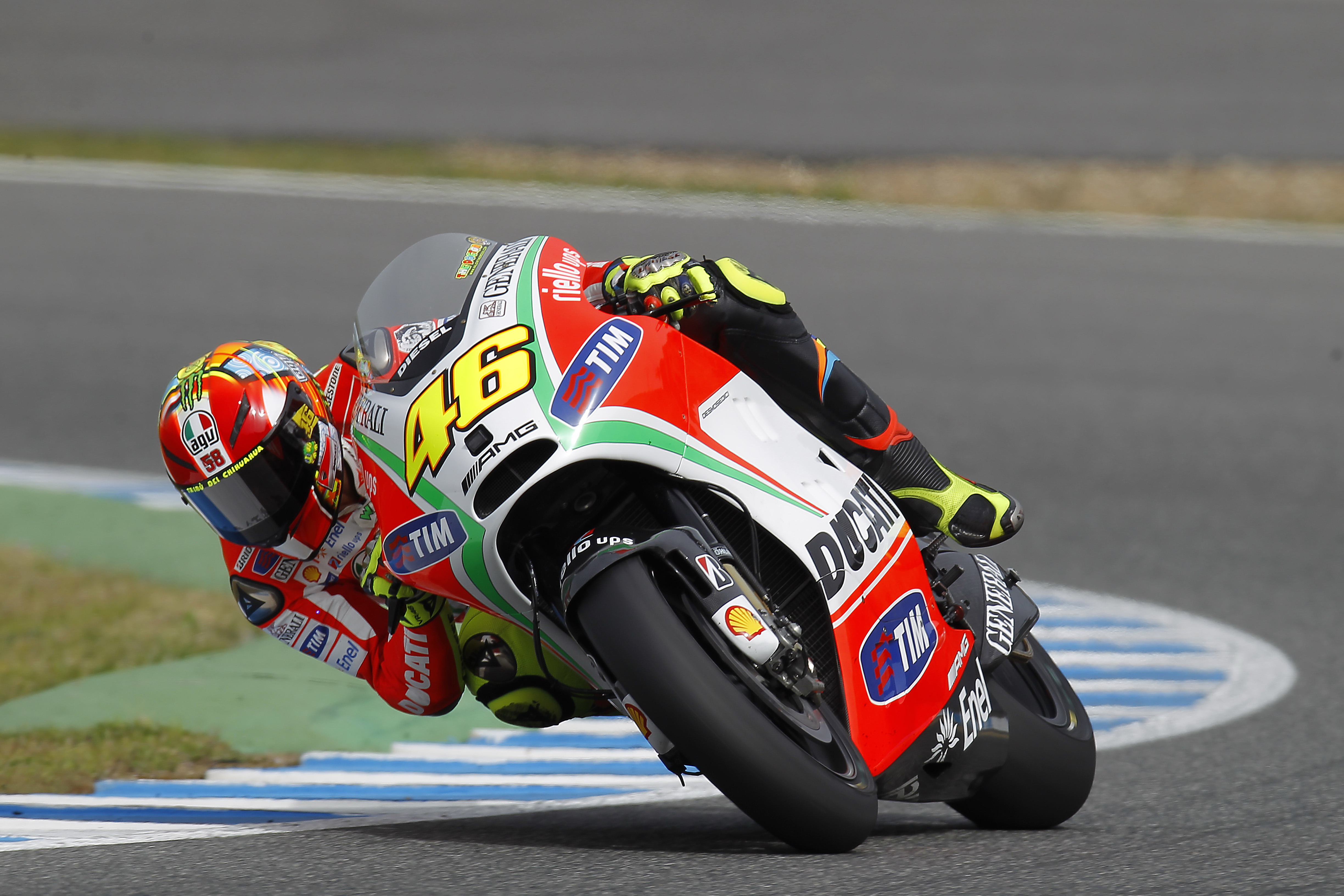 0728_T04_Rossi_action.jpg