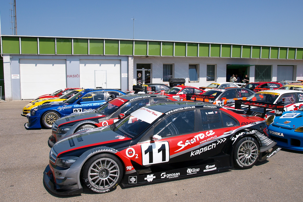 z4263158dtm_up.jpg