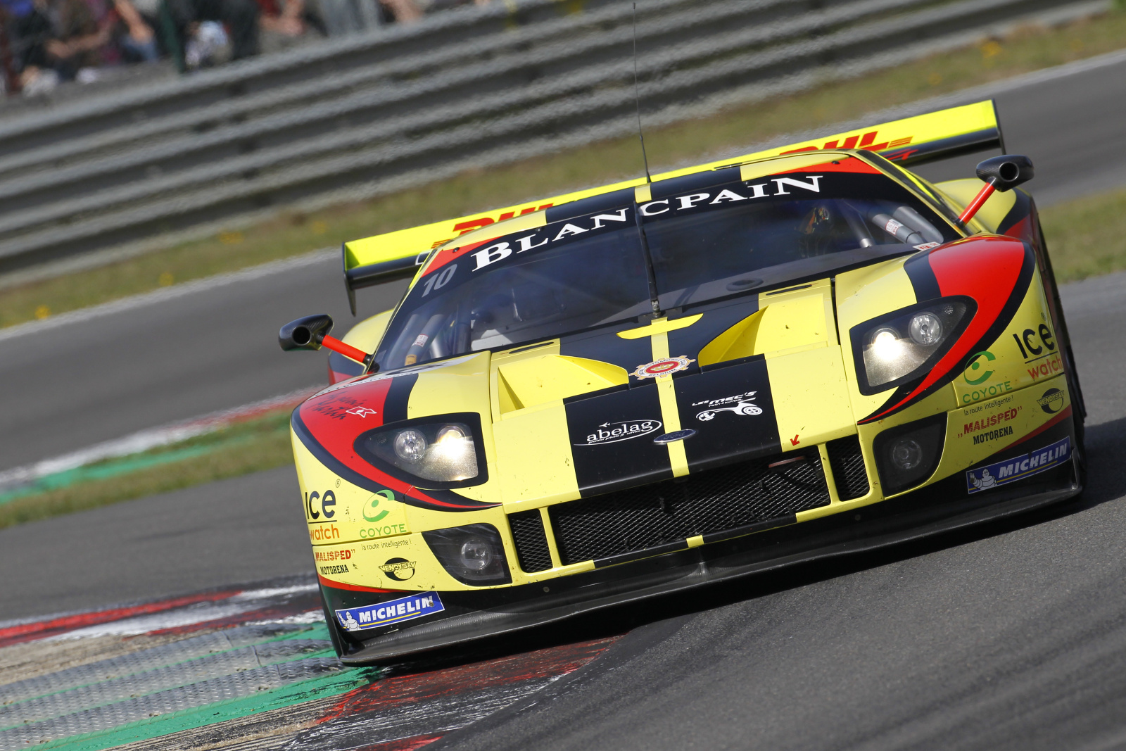 20110410_FIA_GT1_Zolder_10_f387.jpg