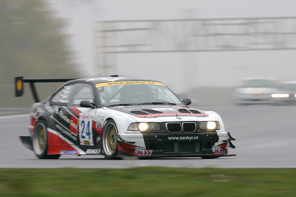 KU5E3037.JPG