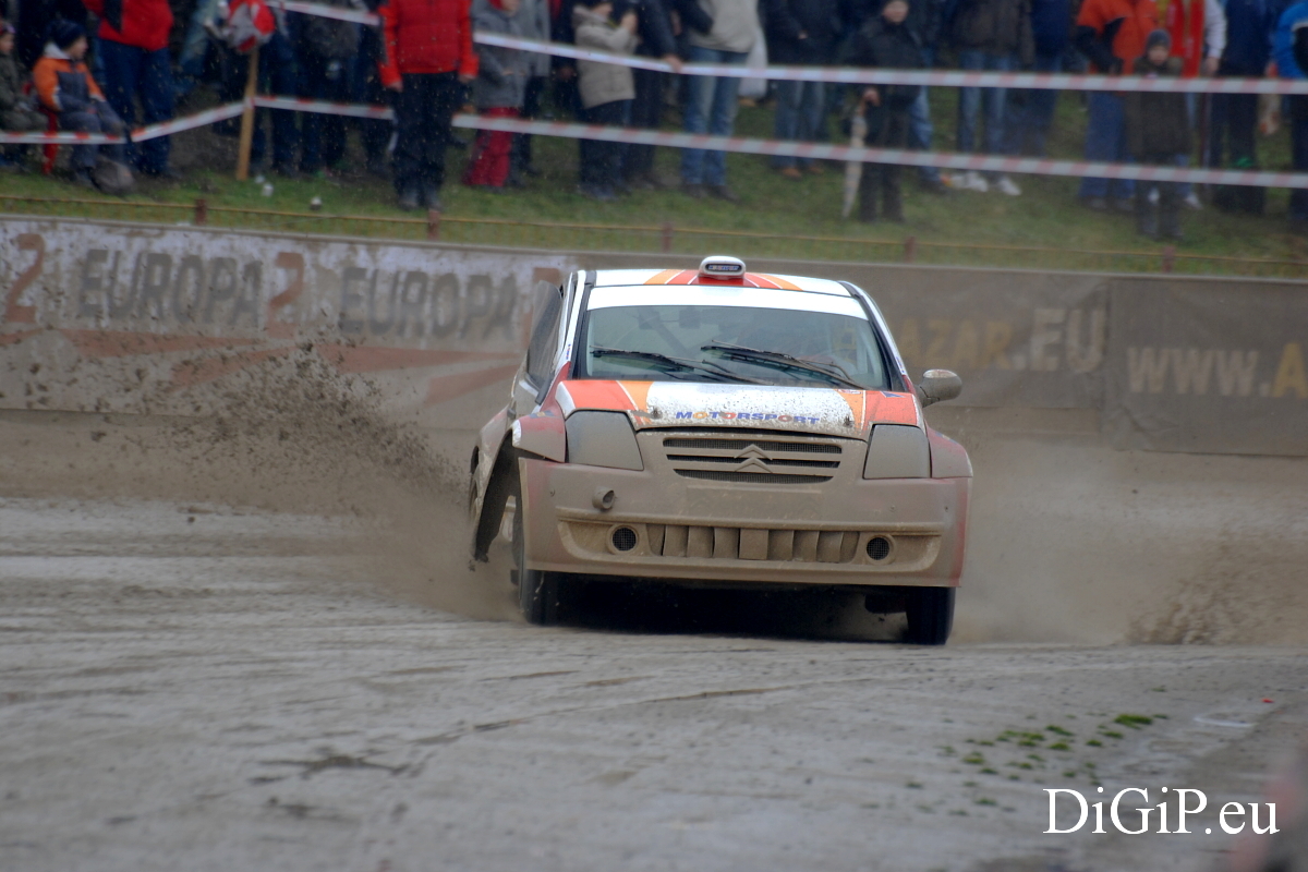 2011-01-autoslide_zarnovica-1280x800-044.jpg