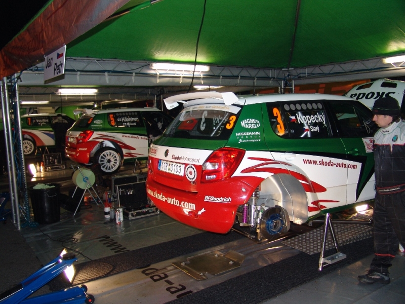 mc_10_083servis.jpg