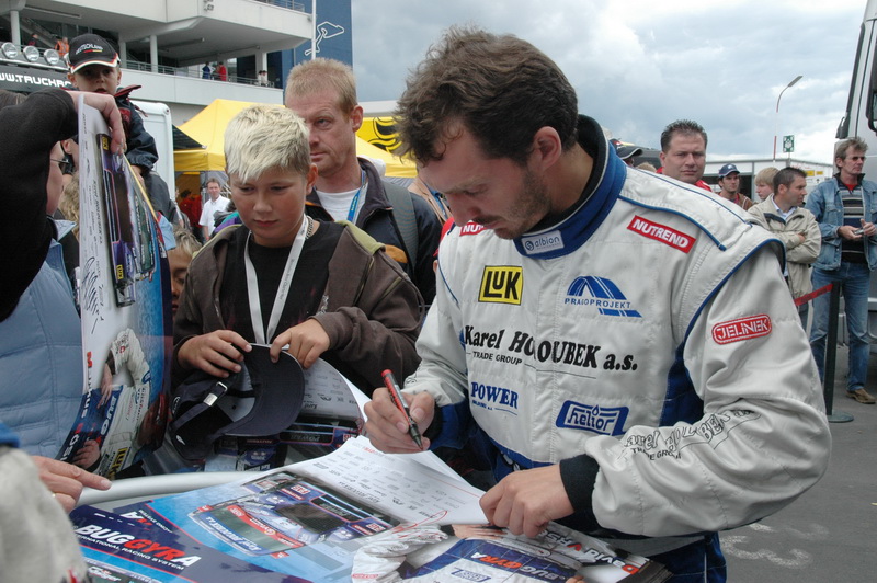 nurburgring06davidautogr.jpg