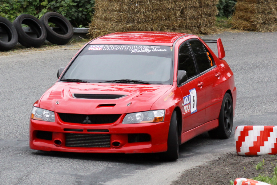 01_Drahoslav_Subert_-_Mitsubishi_Lancer_EVO_IX_(2).JPG