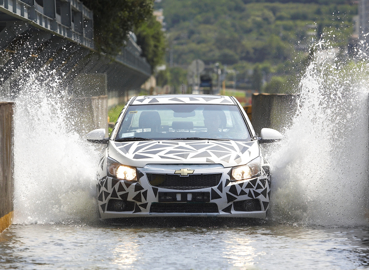 cruze_testing_01.jpg
