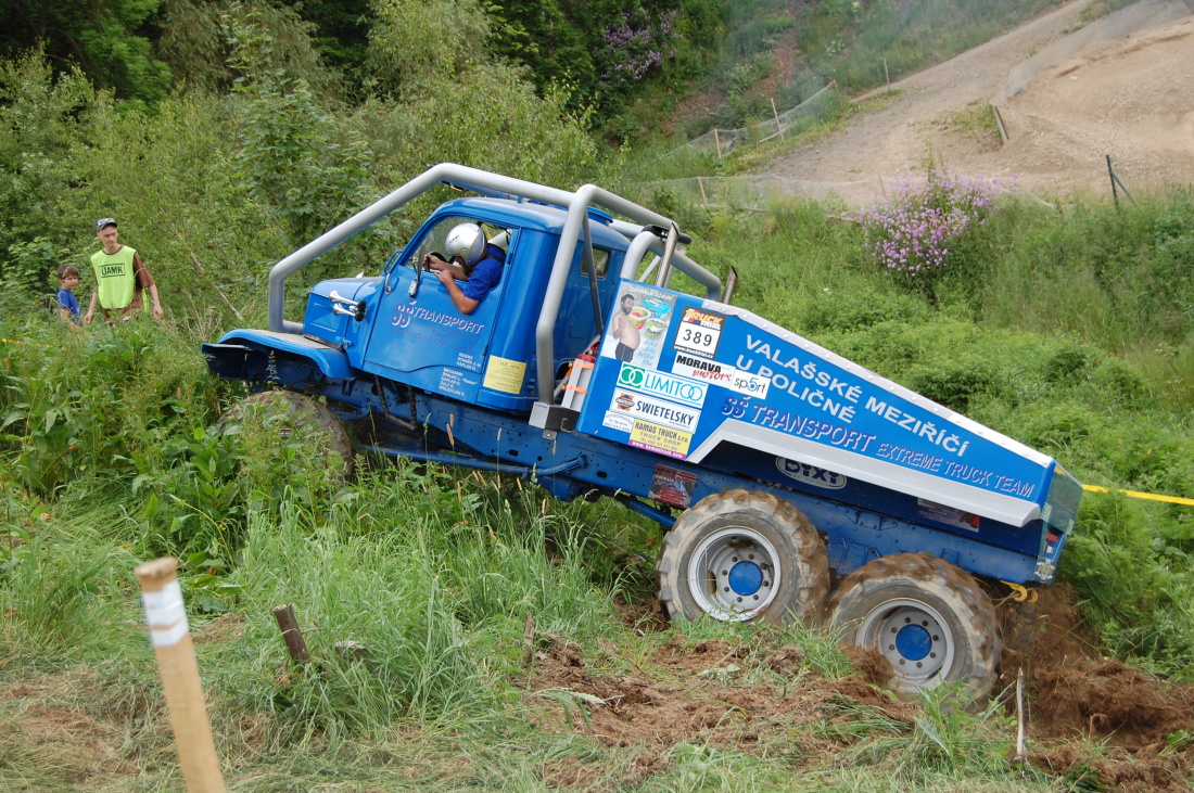 2010trial001.jpg