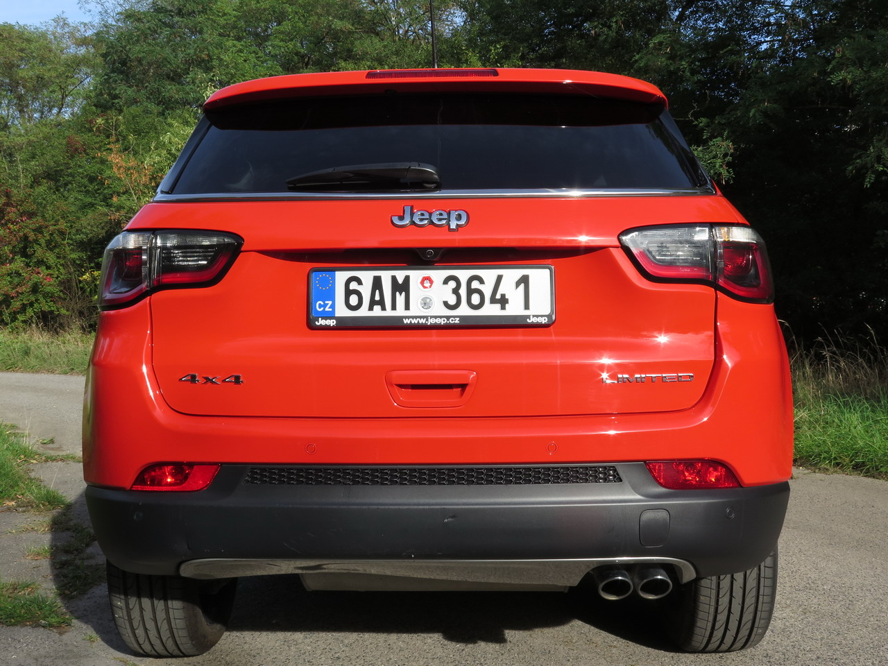 upr_05_JeepCompass-20D-9-18.JPG