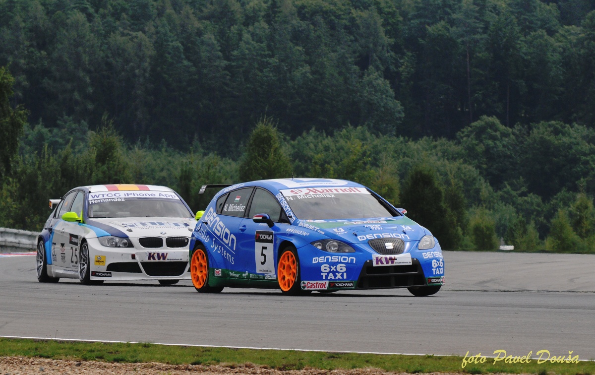 76_WTCC_2010_74.jpg