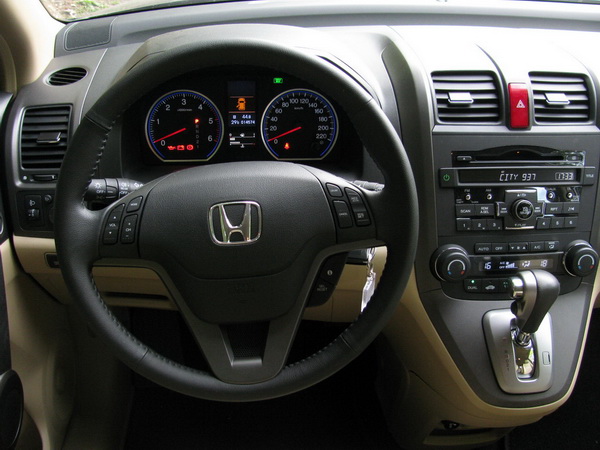 Test SUV střední velikosti Honda CRV s 2,2 dieselem a 5ti